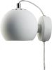 Frandsen Ball magnet wall lamp in matt white online kopen